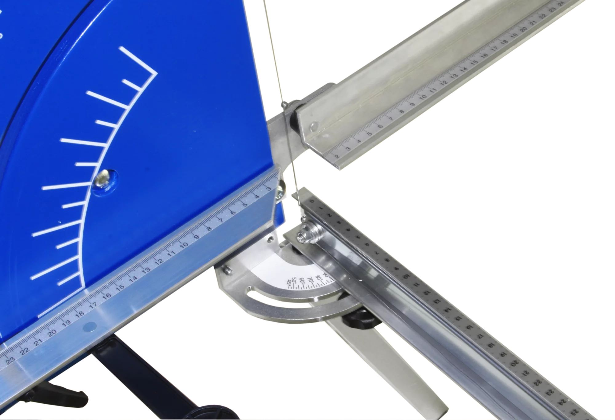 1000258_Front 212SL_Detail_Scharnier_unten_300dpi_35x24_bearb